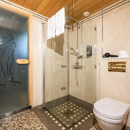 Finlandia Aquarius Hotel 3*
