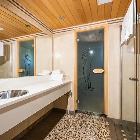 Finlandia Aquarius Hotel