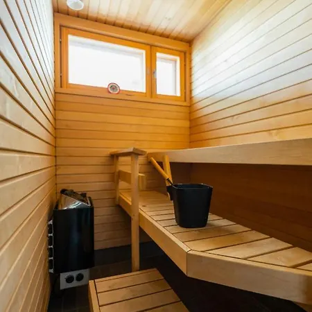 Hotel Finlandia Aquarius 3*