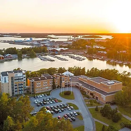 Finlandia Aquarius Hotel Uusikaupunki
