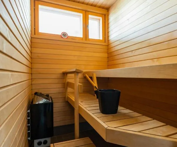 فندق Finlandia Aquarius 3*