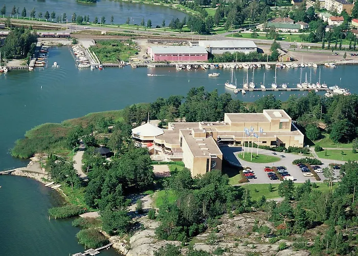 Finlandia Aquarius 3*